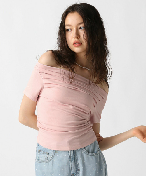 華奢見えオフショルＴシャツ